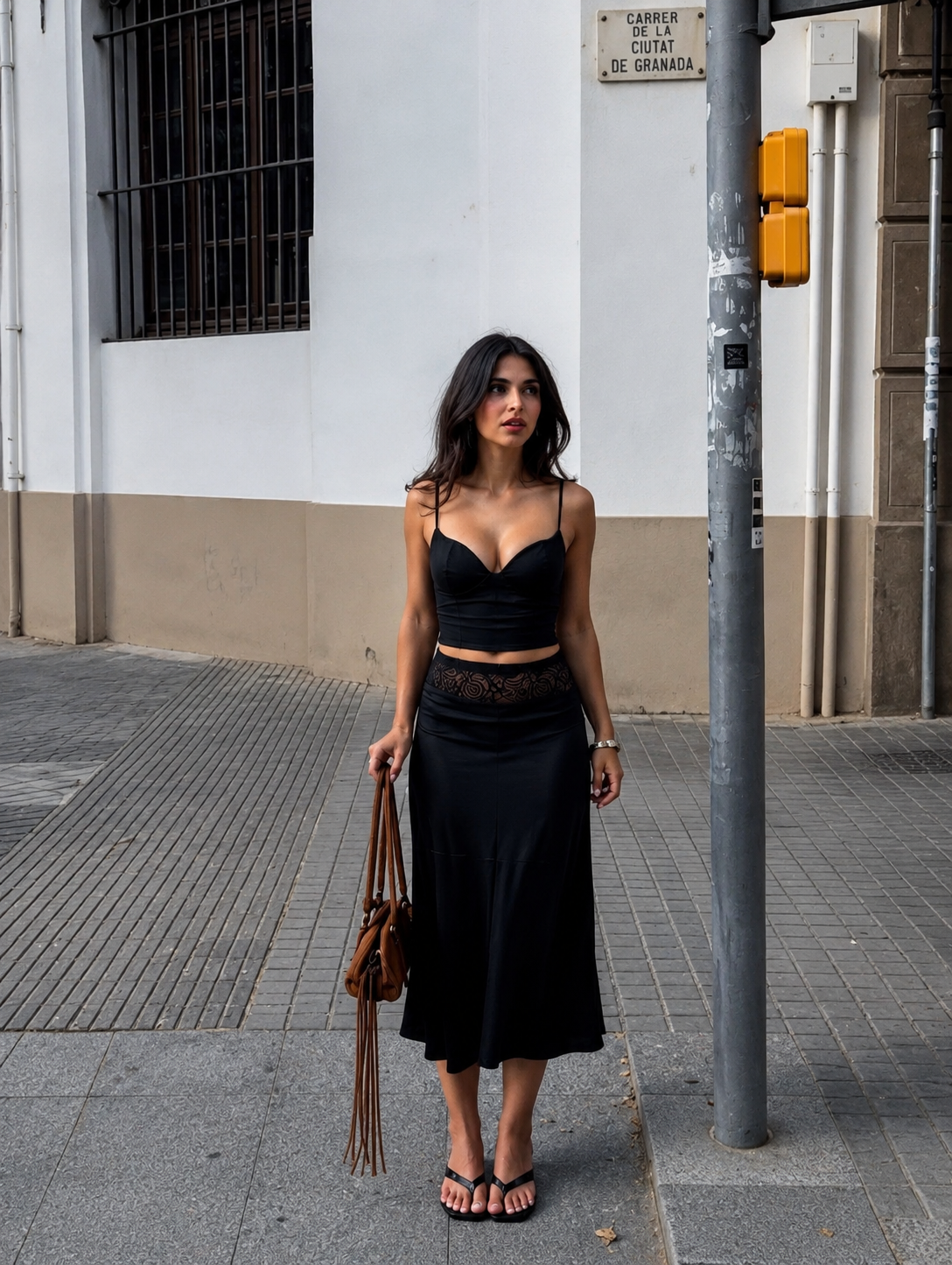 MIDI LACE SKIRT