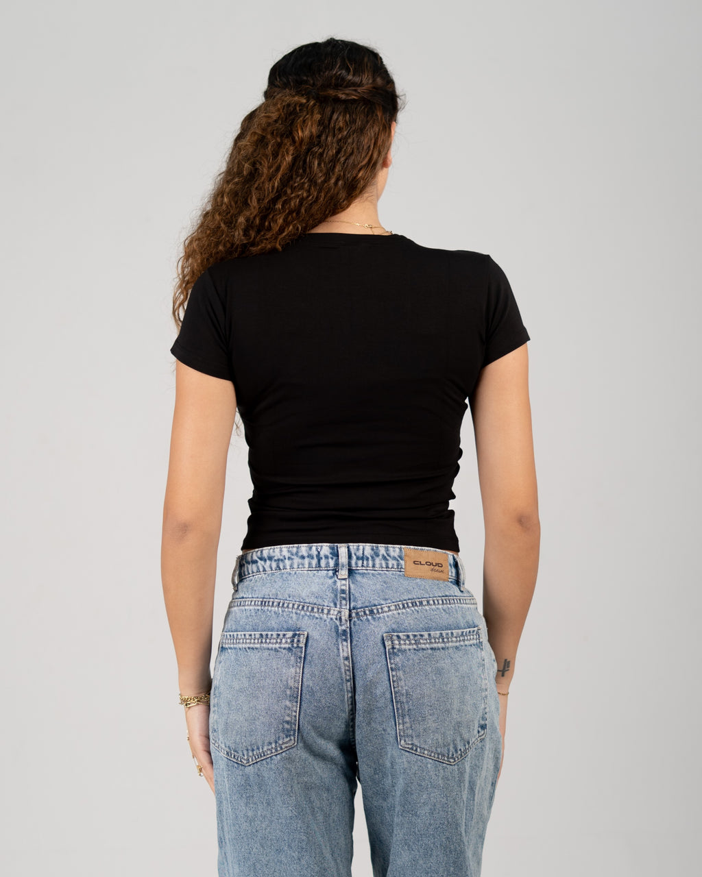 SHORT SLEEVES BLACK