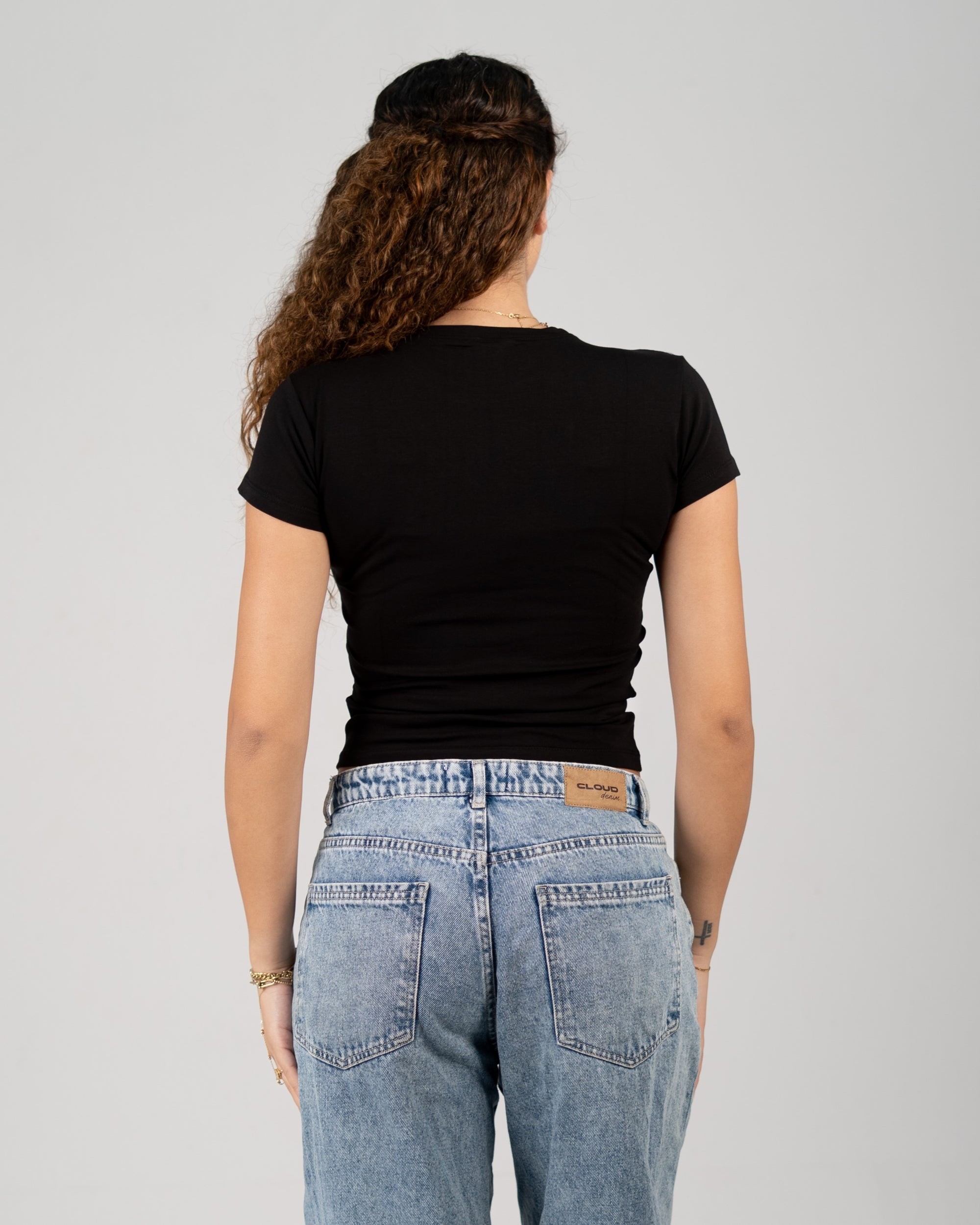 SHORT SLEEVES BLACK